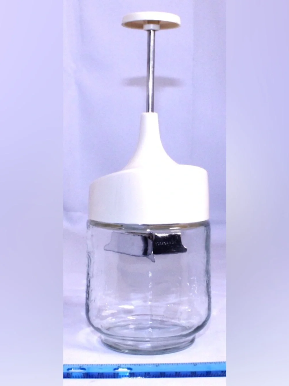 Vintage Gemco glass food and nut chopper